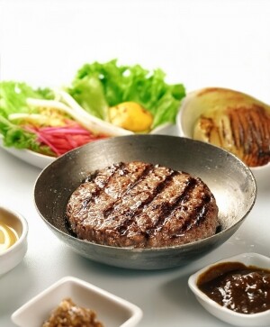 [강릉댁 한돈스테이크 360g] 120gx3개입 국내산 고온직화 떡갈비 너비아니